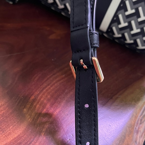 Tory Burch handbag and wallet - Picture 9 of 9